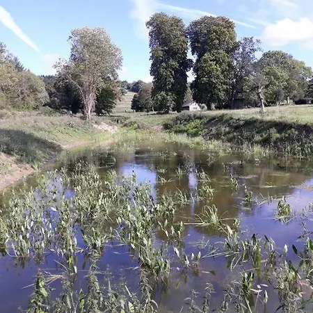 L'atelier A L'oree Des Bois