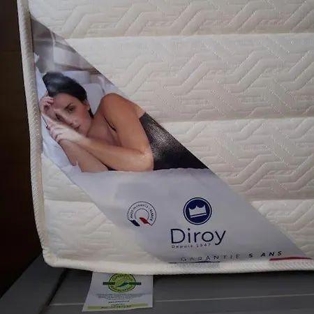 Semesterbostad L'atelier A L'oree Des Bois